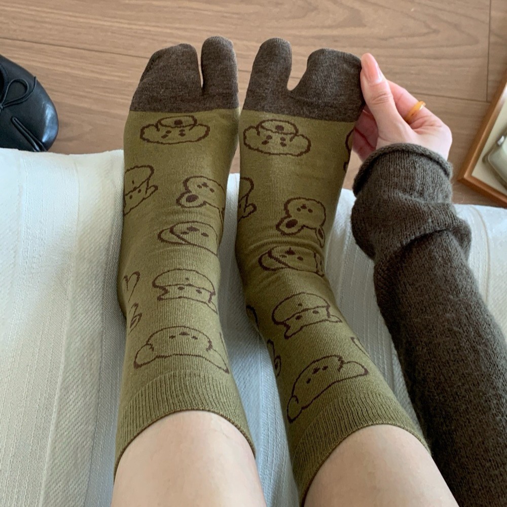 Dog Illustration Tabi Split‑To - Toe Sock Split review and price